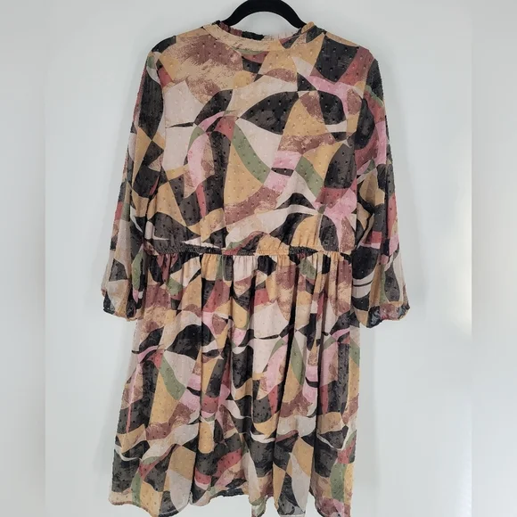 Torrid Mini Clip Dot Front Keyhole Dress Geo Multi Size 2X - Picture 5 of 7